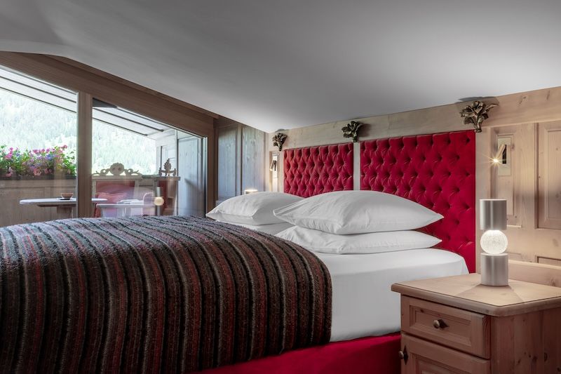 Schlafzimmer Stofftapeziererei - rot